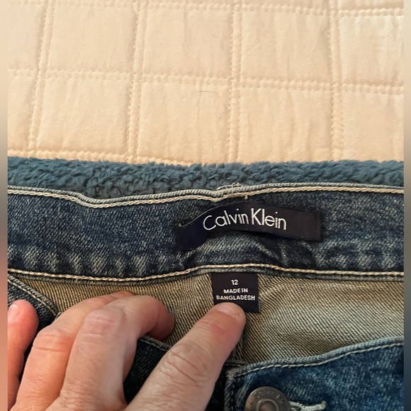 Calvin Klein Straight leg Jean size 12 - Picture 2 of 5
